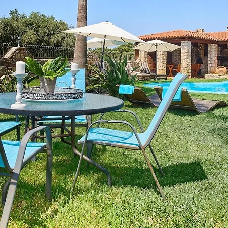 Вилла Villa Miloniana Private Pool, Jacuzzi And Gym Ханья